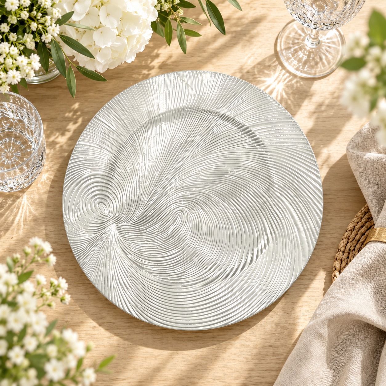 13 inch powdercoated swirl textured plastic charger plates modern luxury decorative underplates for wedding party  event table setting-3