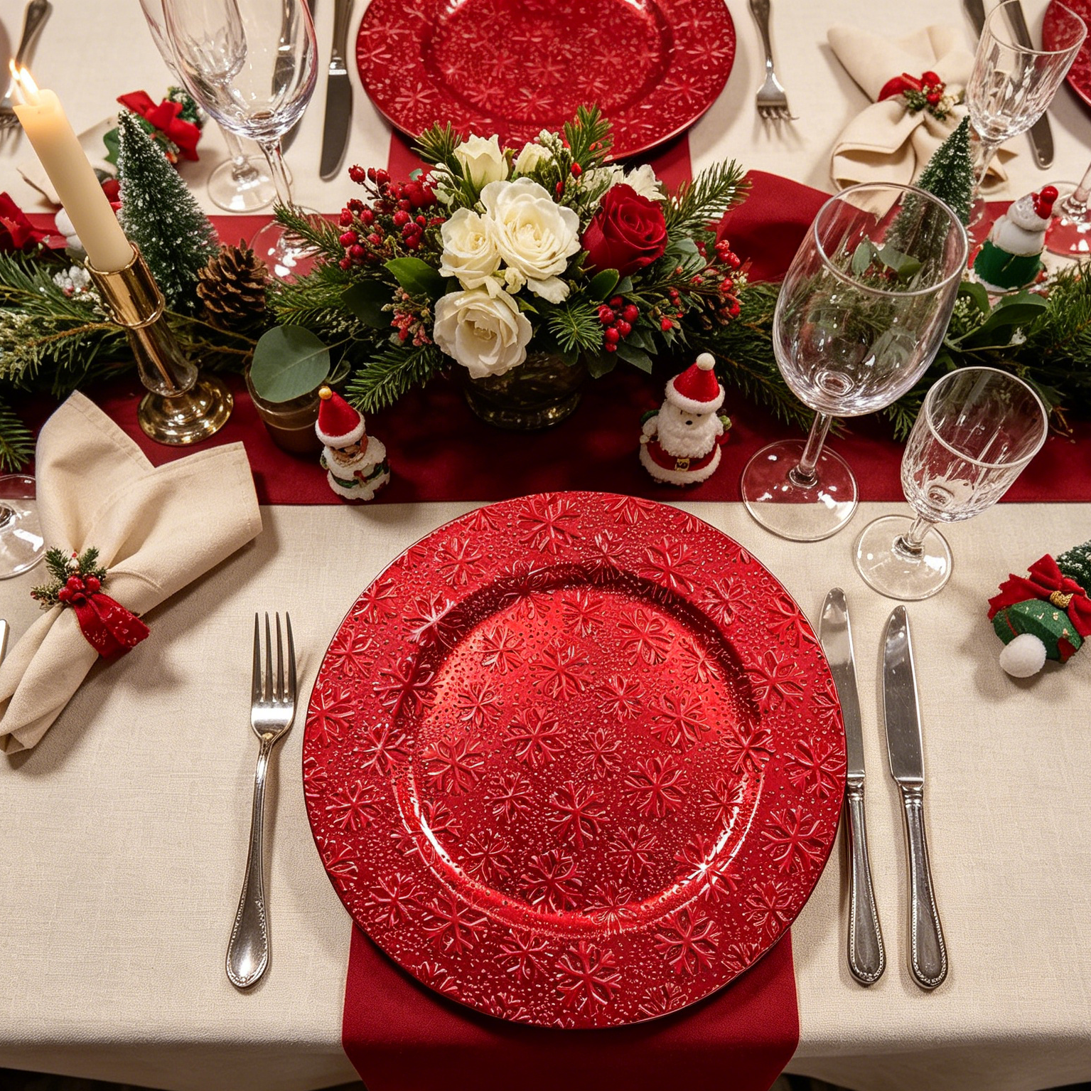 woju red pp plastic charger plates embossed 3d snowflake pattern decorative underplates for christmas holiday wedding  hotel banquet table setting-1