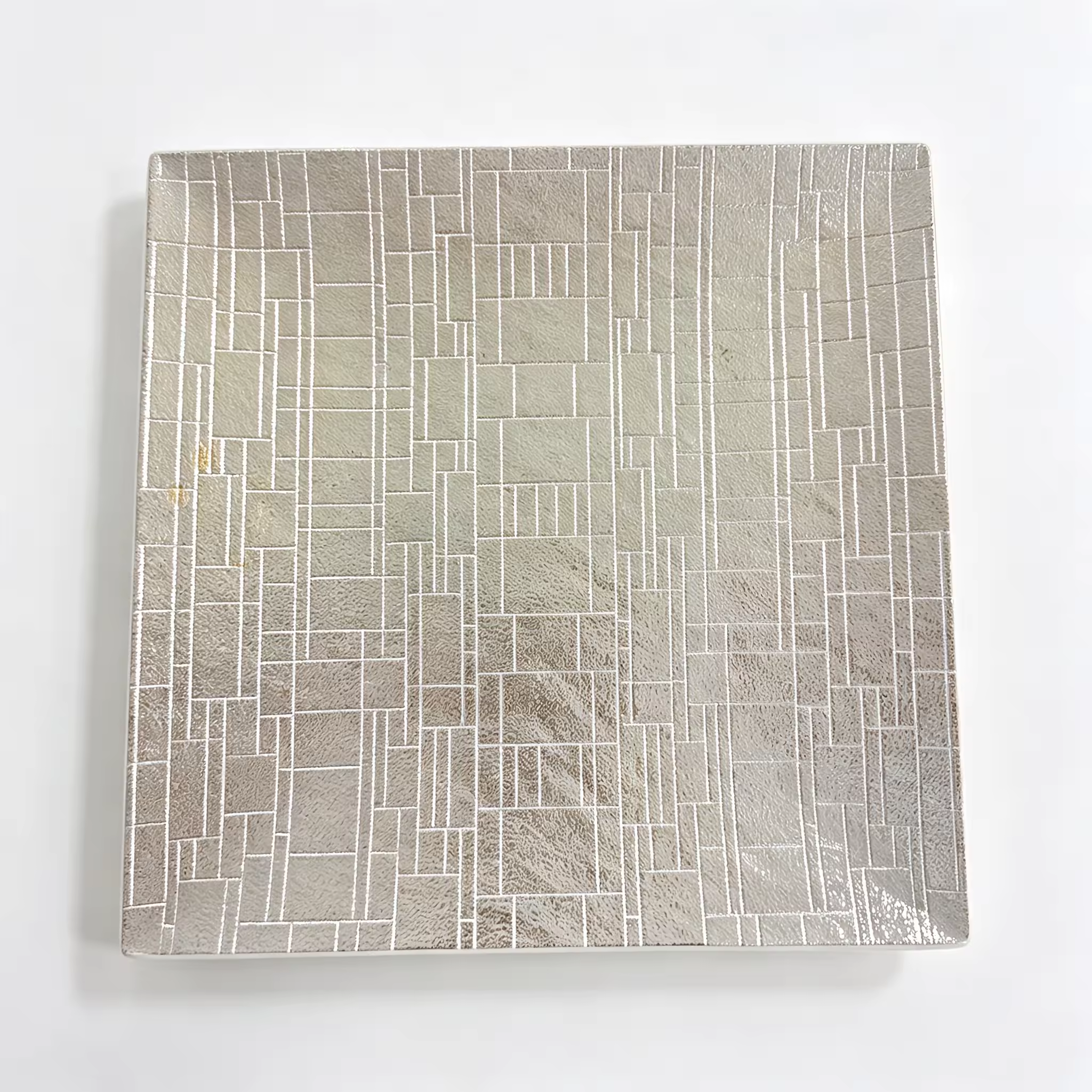 Wojia 13in Modern Geometric Textured Charger Plates Powder Coated Silver Square Plate for Wedding Reception Catering Table Decor