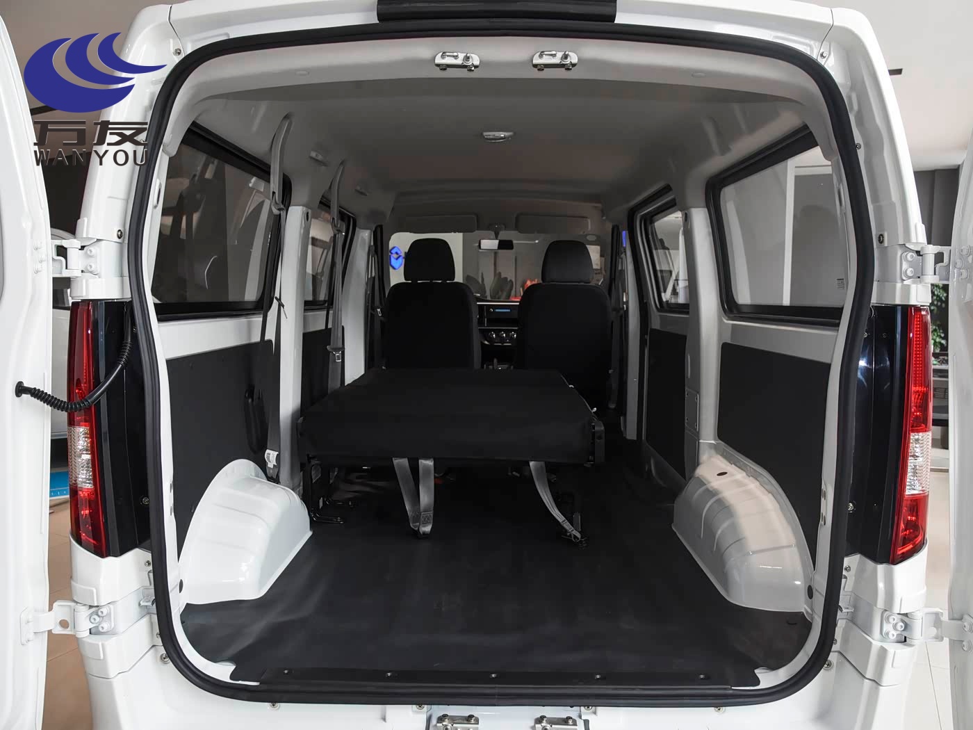 1400x1050_autohomecar__ChxpVWnof7qAF0V5ACbt8eXBdLw652.jpg
