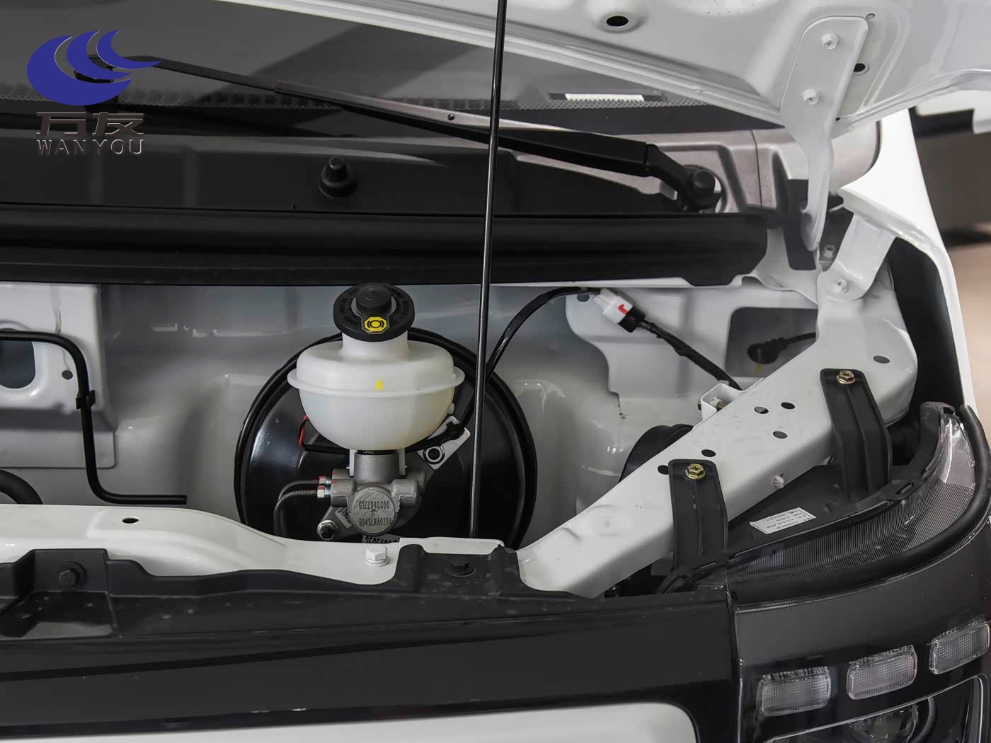1400x1050_autohomecar__ChtpWGnPiyeAClXdAC1S2rCW10Y188.jpg