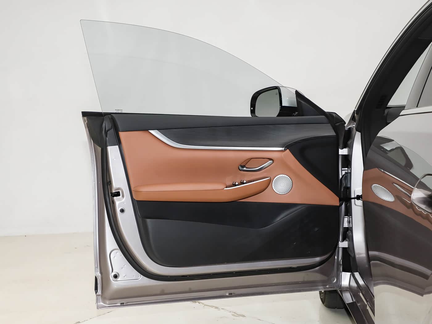 1400x1050_autohomecar__ChtpWGjL_52AJy9-ADQo59ClhRc009.jpg