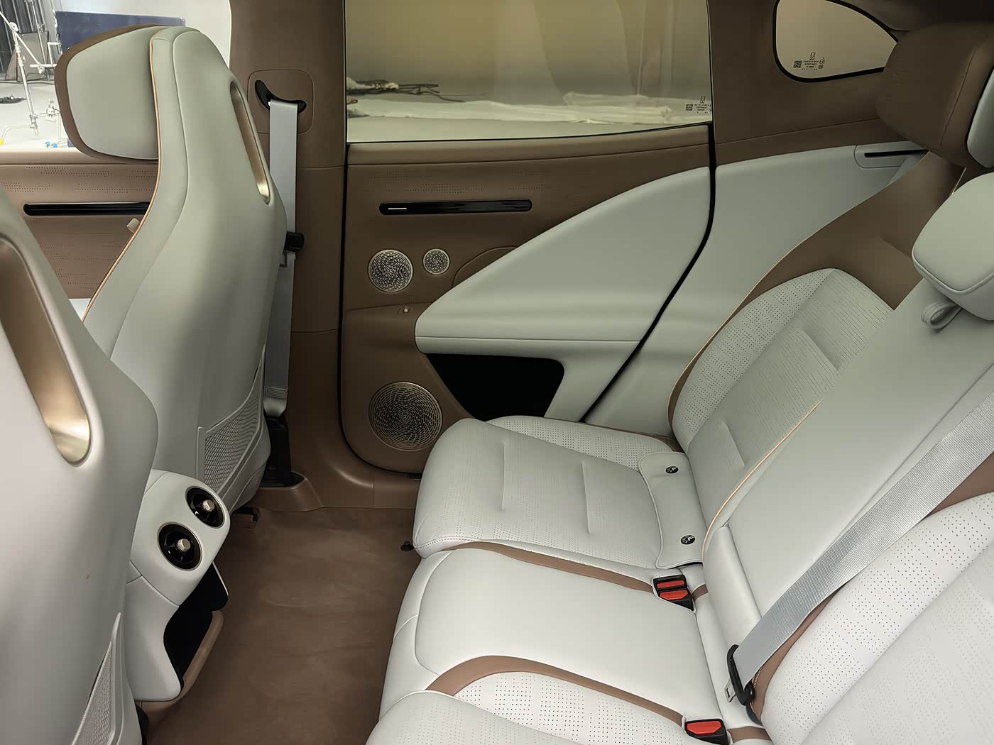 1400x1050_autohomecar__Chtk2WZvgz2AUmkCABWXW5901zA383.jpg