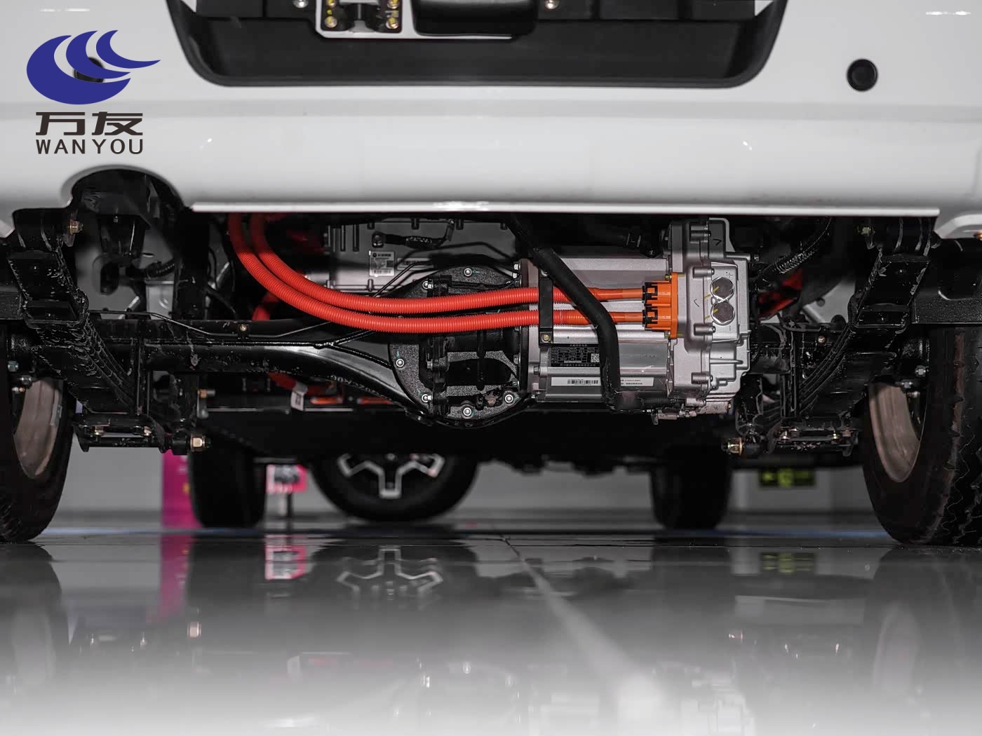 1400x1050_autohomecar__ChxpVWnwKImAfV0GAC5QVpFYhYE966.jpg