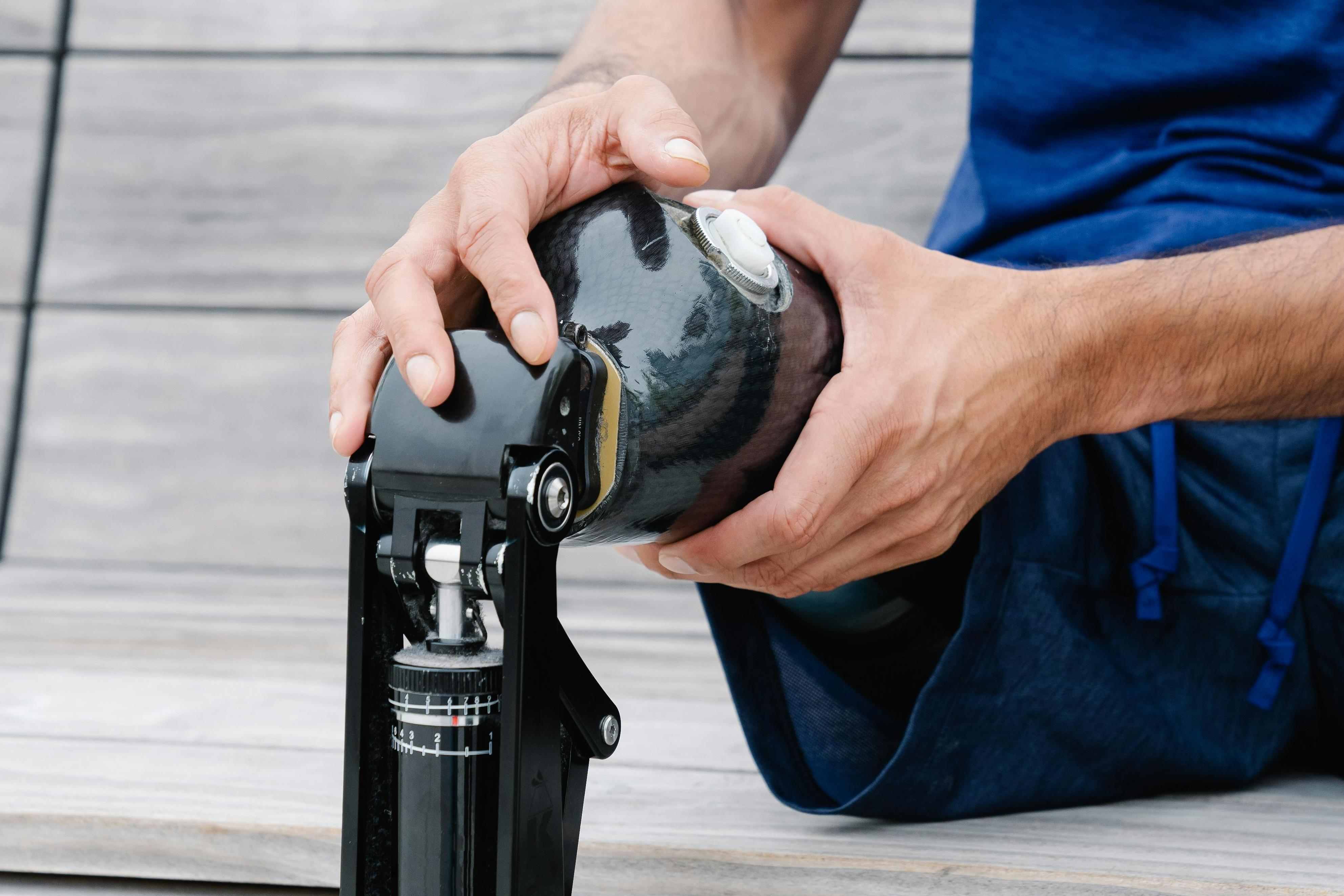Innovations in Carbon Fiber for Medical Applications: The Lightweight Revolution from Prosthetics to CT Scanner Tables-2