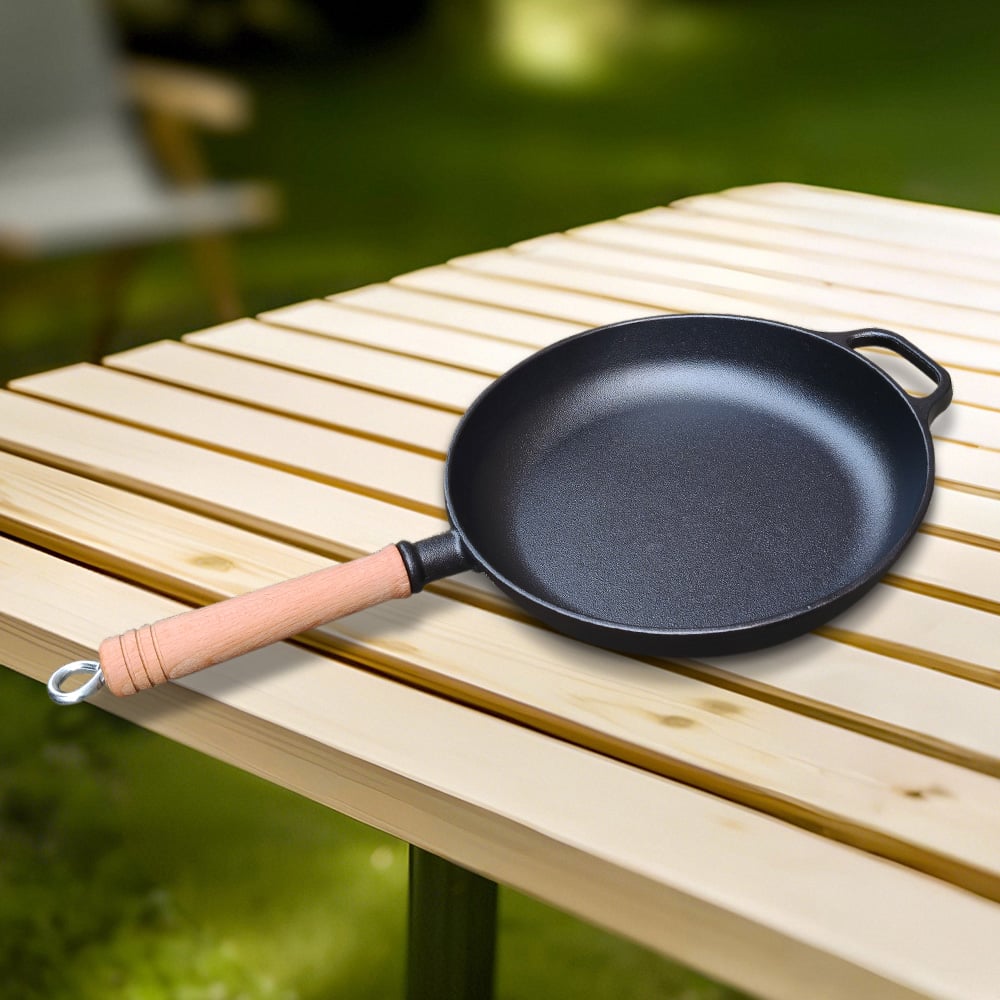 Outdoor barbecue pan with wooden handle, easy to disassemble and install, easy to carry