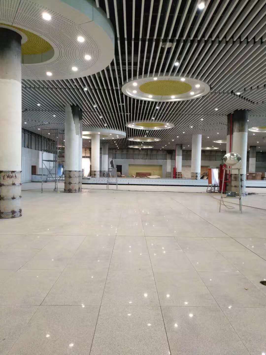 赞比亚卢萨卡国际机场 (8).jpg
