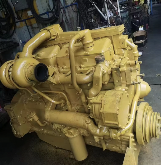 How to properly maintain a Caterpillar engine for maximum performance?