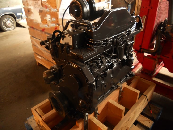 Dieselový motor Cummins 6BTA5.9 pre generátory, námorné a priemyselné aplikácie