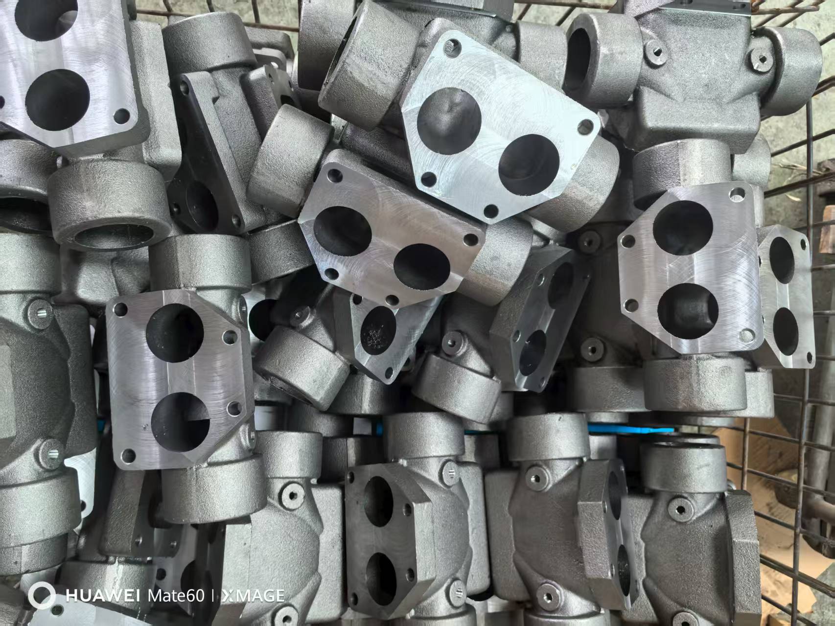 cast-manifold.jpg