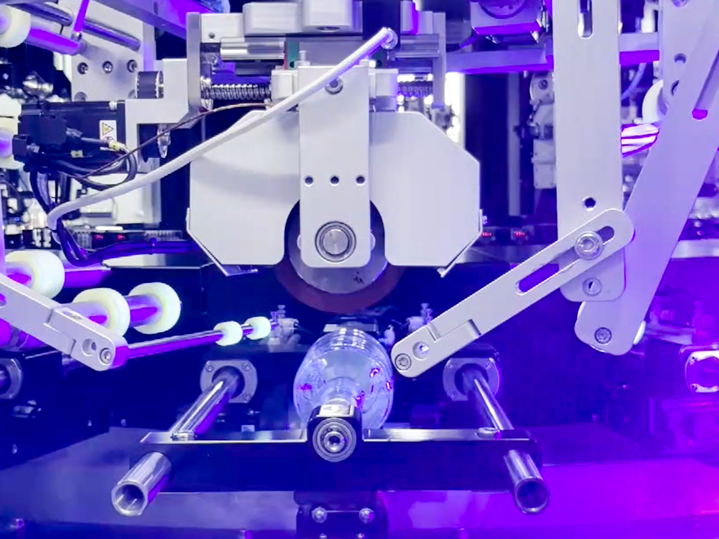 Mahirap ba ang hot stamping at pag-print? Ang screen printer na may hot stamping ay pinagsama ang pareho