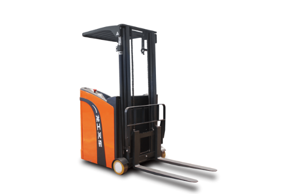 Which Industries Benefit Most from Investing in Electric Hand Forklifts?