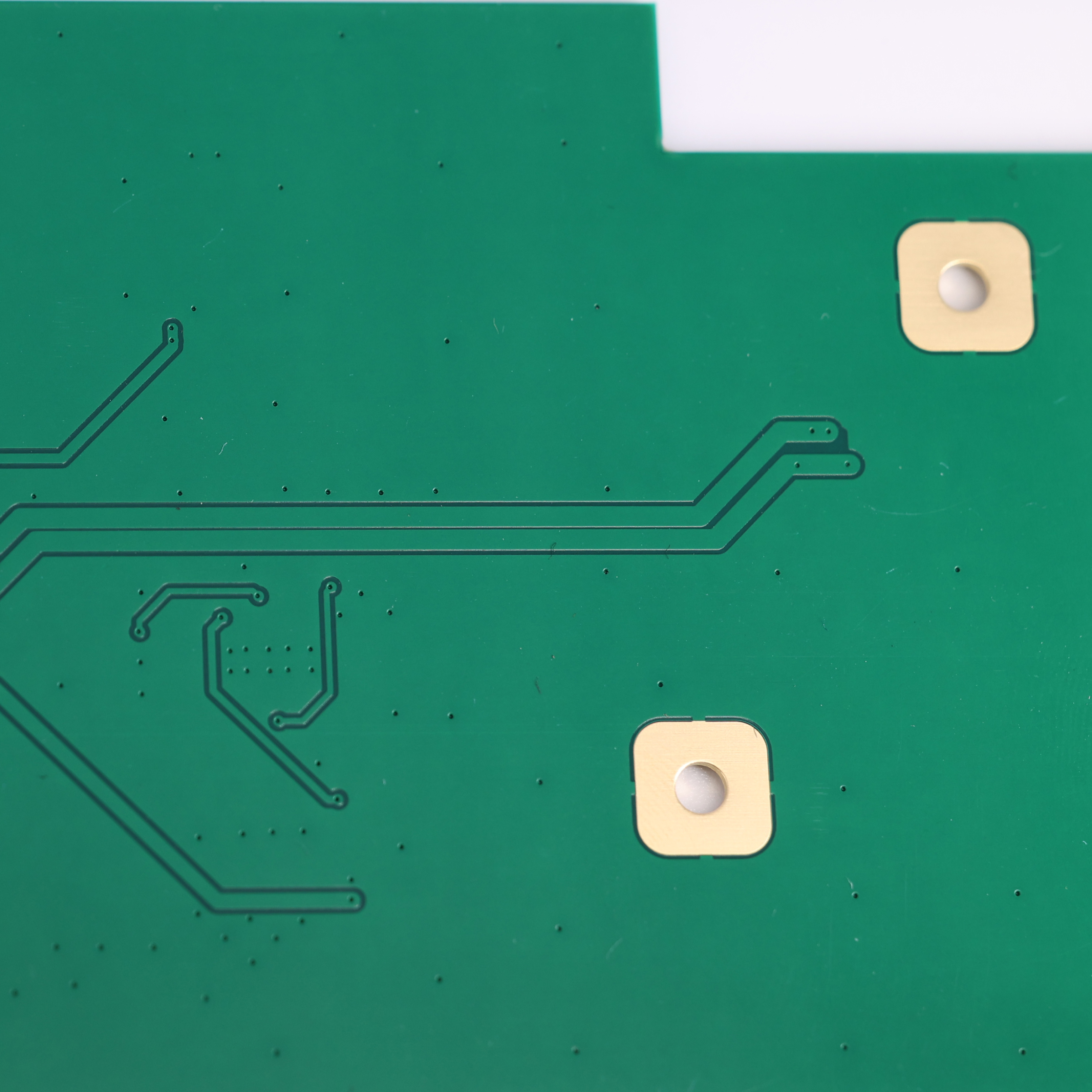 Bagaimana merekabentuk PCB dengan komponen terbenam?