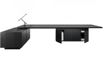 How to Choose the Right Desk for Remote Working