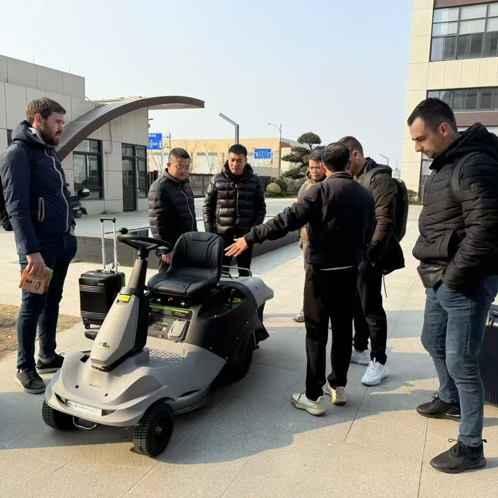 Customer On-Site Visit: High Praise for Our Manufacturing Strength and Golf Mower Innovation