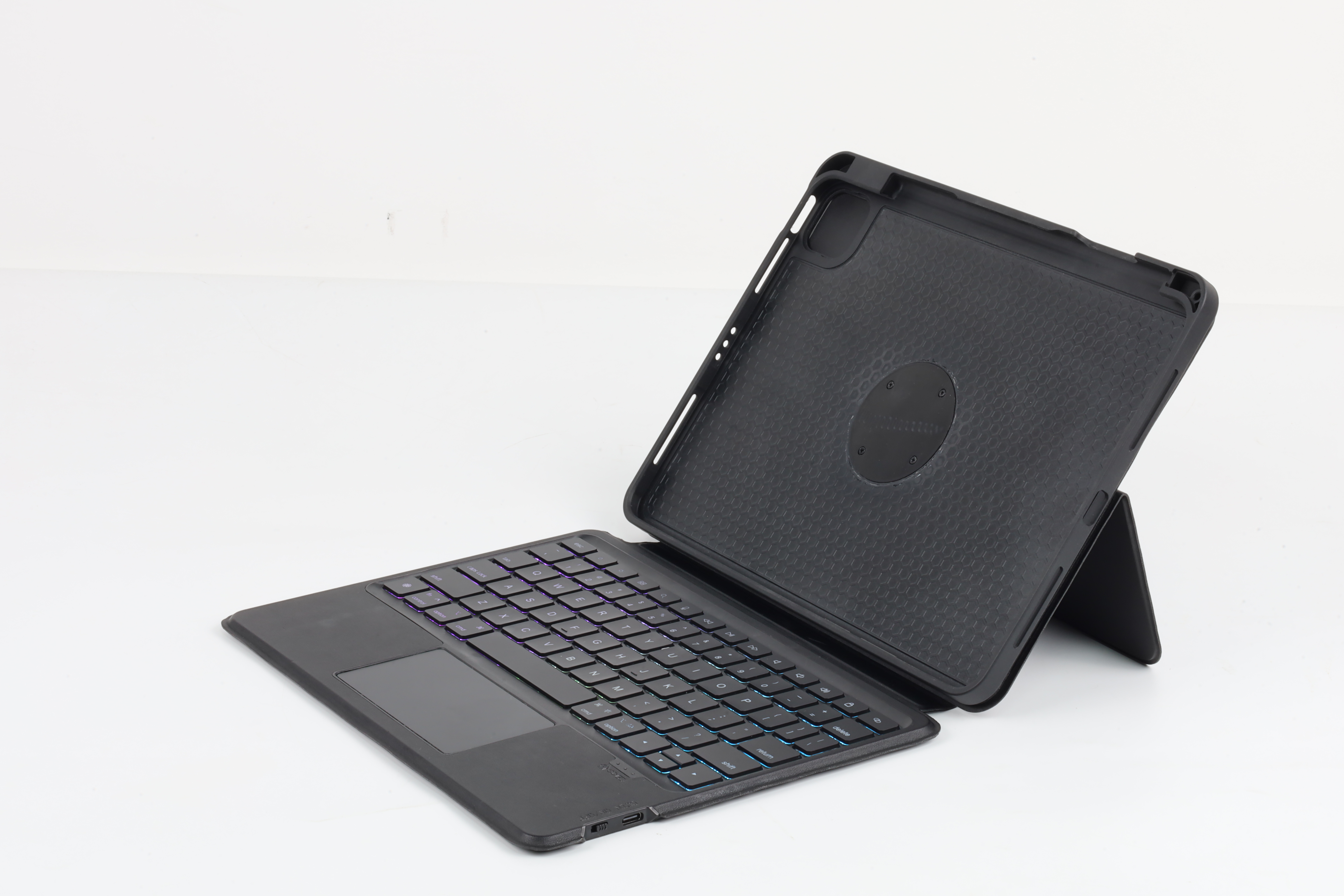 Why Choose a Detachable Tablet Keyboard?