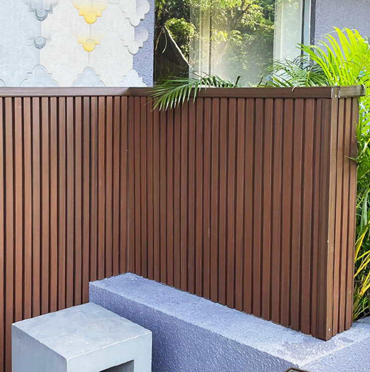 Anti slip Waterproof Composite Decking  Outdoor Deck Good Weather Resistance WPC Outdoor Decking factory