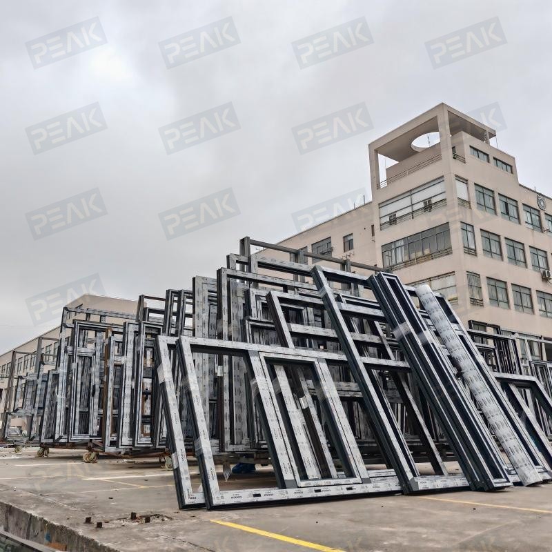 Tip Penyelenggaraan: Pintu Aluminium Gangsa Villa Lipat dengan Pemutus Termal