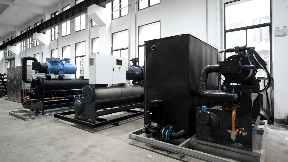 Water-cooled Screw Chiller