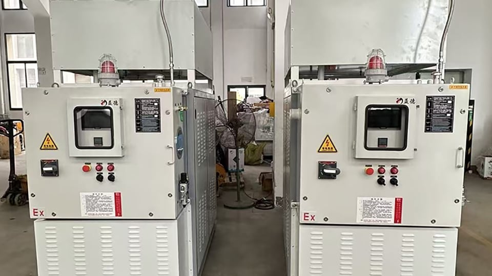 A Safe High-Temperature Heating Solution up to 300℃
