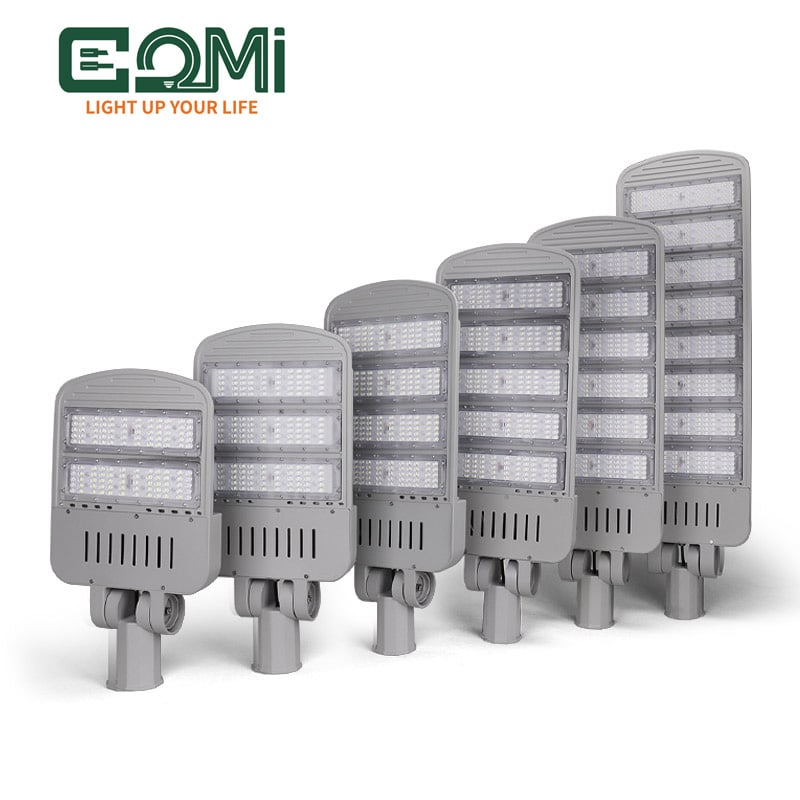 Adjustable 180-Degree Rotating Led Street Light