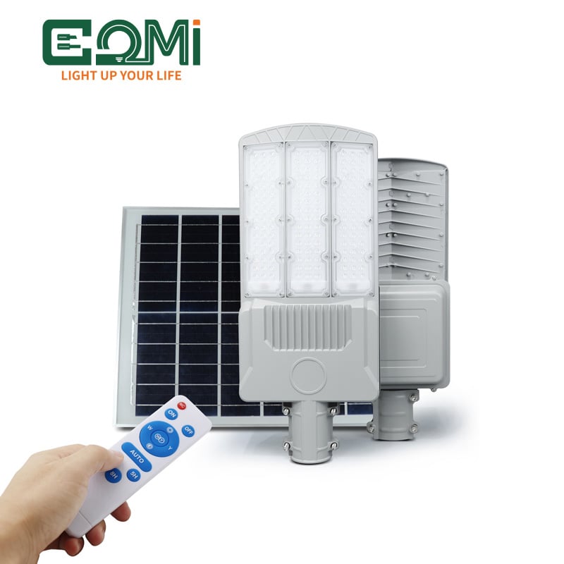 Split-type lens solar street light