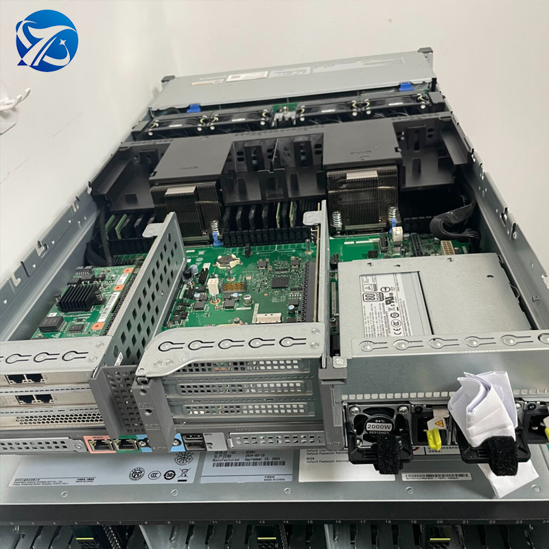 Tối đa hóa tiềm năng kinh doanh của bạn với Máy chủ IBM