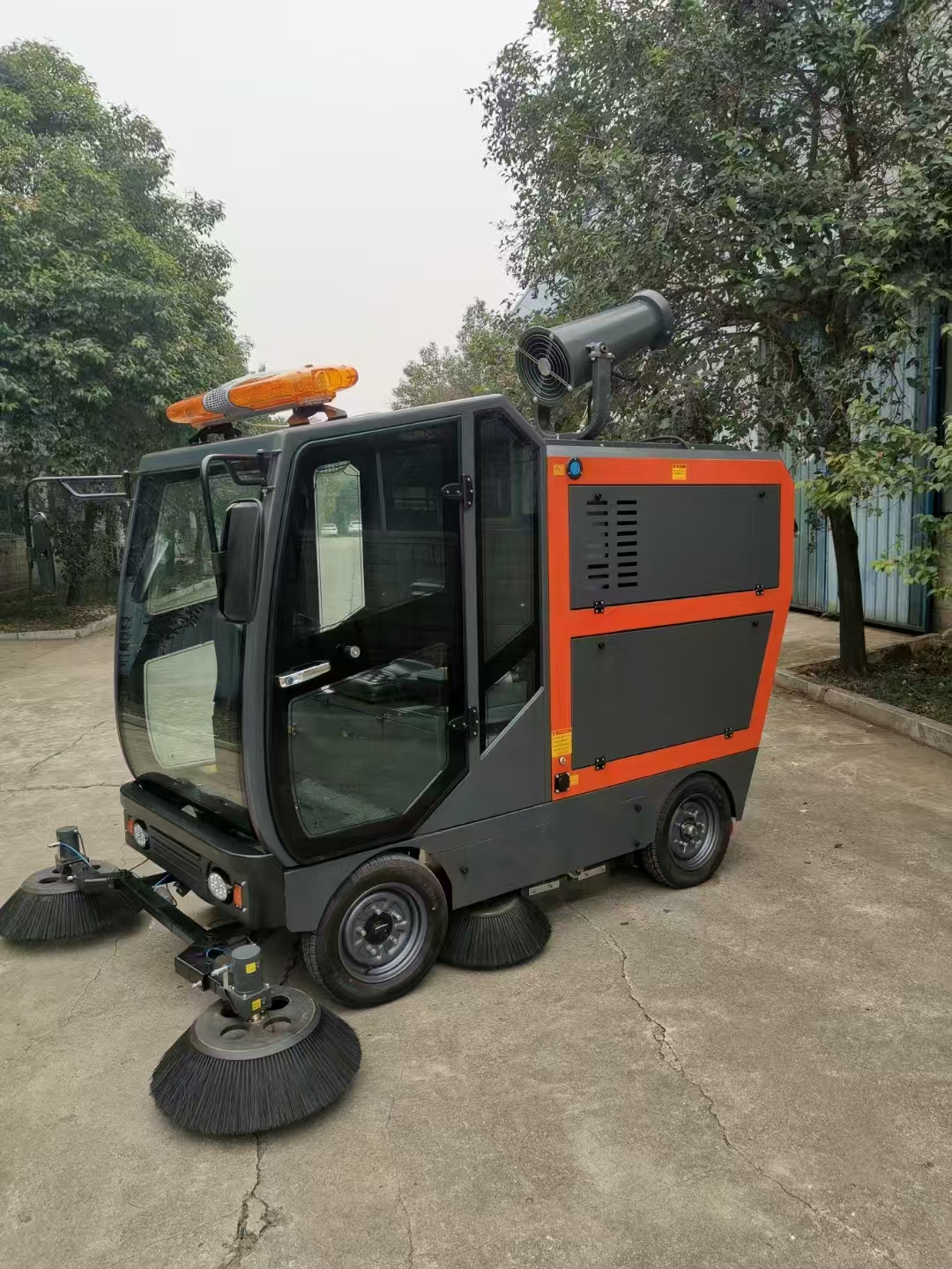 The Advantages of Using Electric Sweepers in Urban Areas
