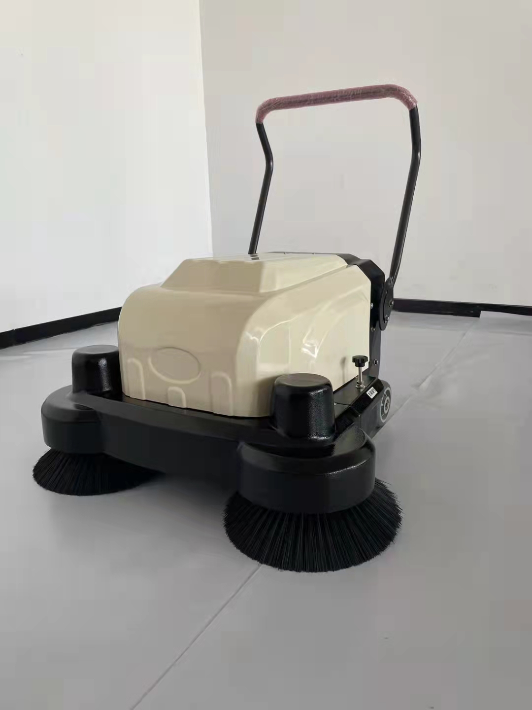 Choose Our Electric Sweepers: Efficiency Meets Reliability