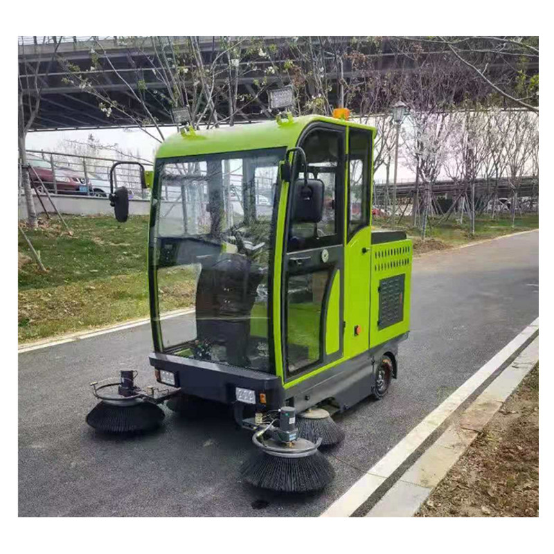 Street Sweeper: Large-scale Urban Cleaning Equipment