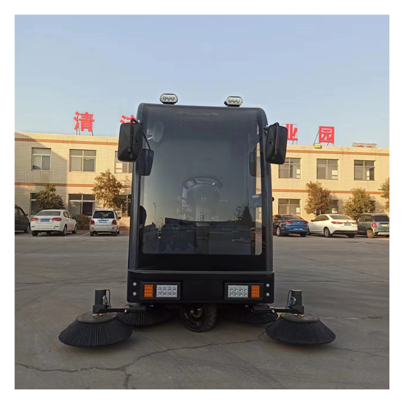 Quiet & Efficient Electric Sweeper: Elevate Your Cleaning Routine with Fair & Square