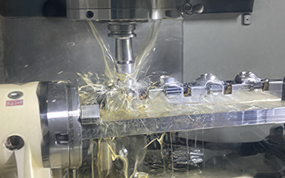 milling CNC 4-Paksi