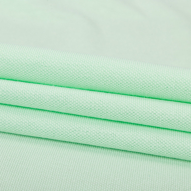 What are the latest trends in sustainable knitted fabric manufacturing?