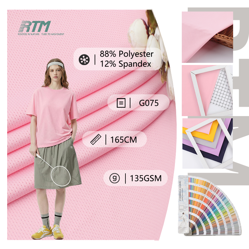 G075-Xüsusi Rənglərdə Toptan Satış Üçün 135 Q/SM Yumşaq, Sırtmağa və Yırtılmaya Davamlı Poliester-Spandex Şəbəkəli Örmə Uzanan Kumaş (Yay İdman Geyimləri üçün)