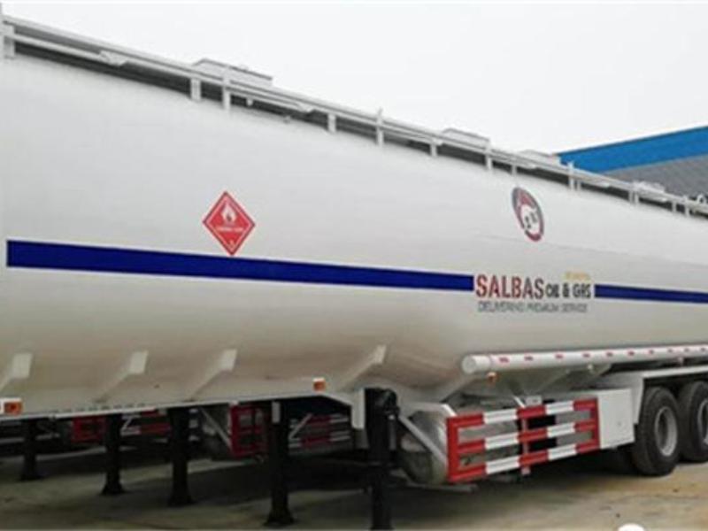 The semi-trailer dangerous goods transport vehicle ordered by salbas oil&GRS (Salbas Oil Company) from our company