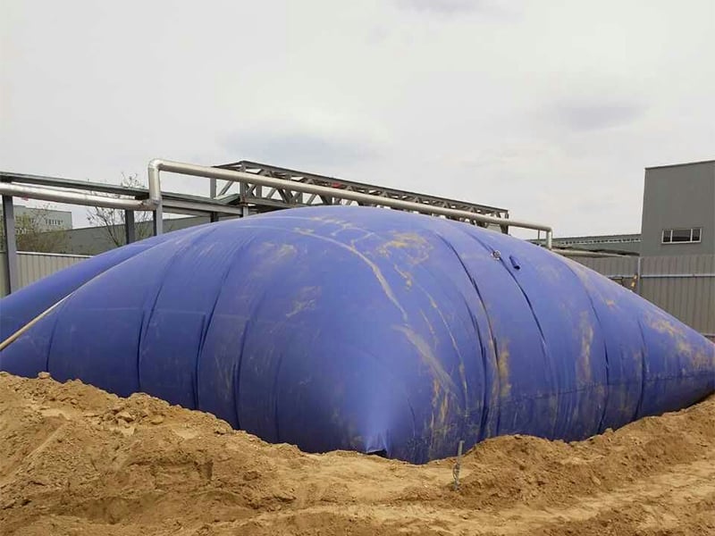 Portable water storage bag