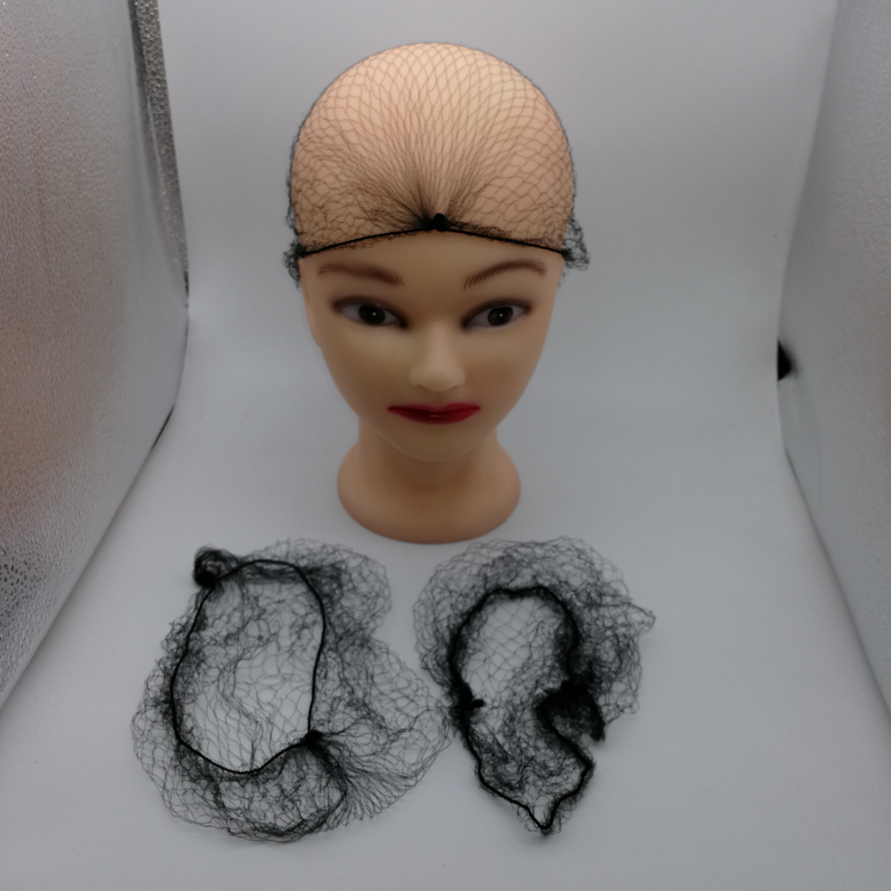 Why choose disposable snood cap for food industry?