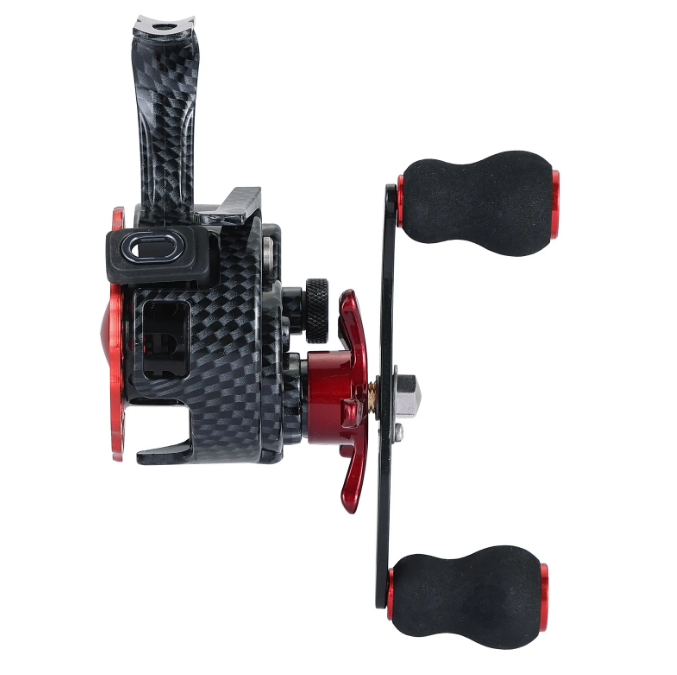 Các tính năng nổi bật của cần câu máy kiểu thấp (low-profile baitcasting reel) dành cho câu cá lóc là gì?