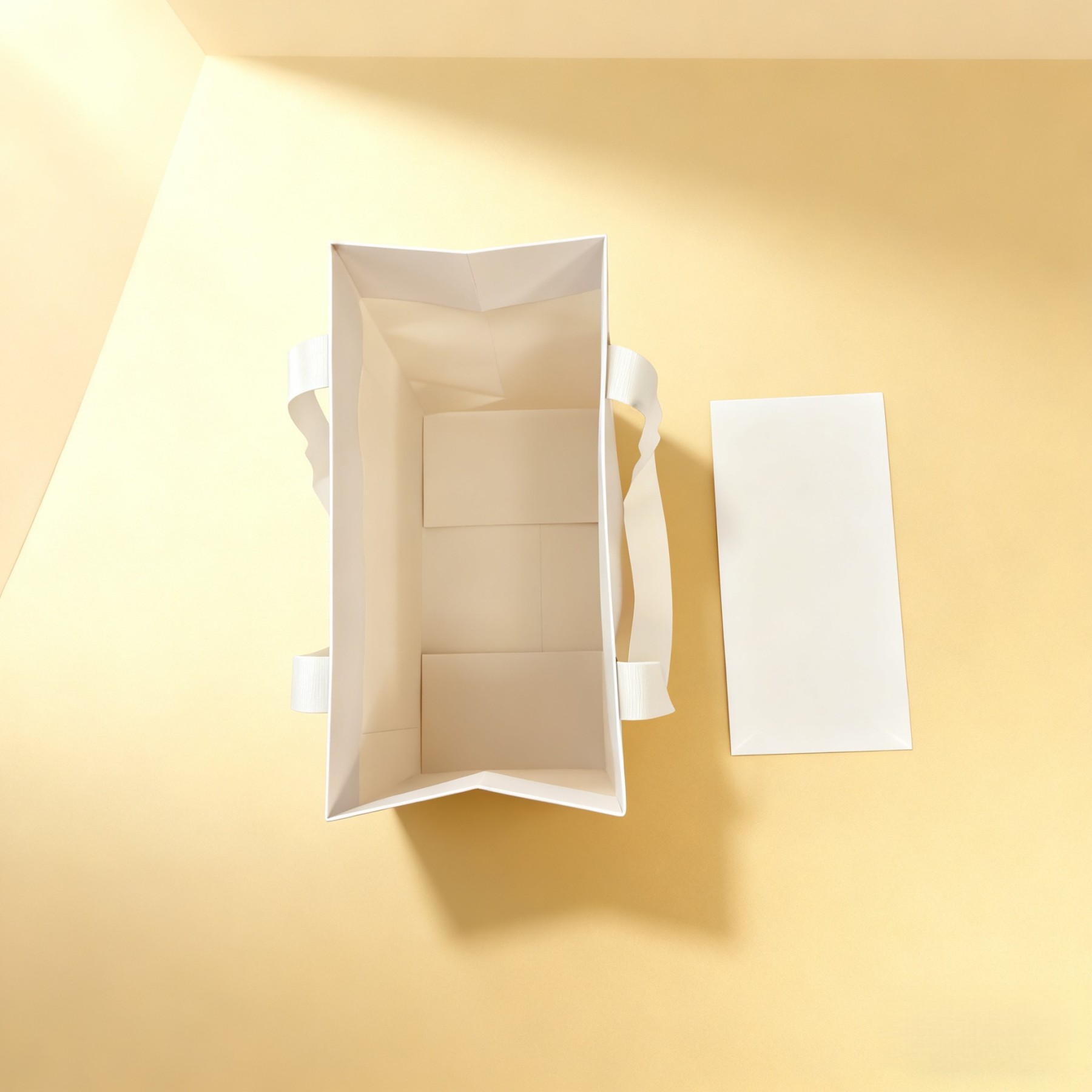 Customizable Biodegradable Eco-friendly High-End Luxury Gift Bag with Custom Paper Embossing Ribbon Handle