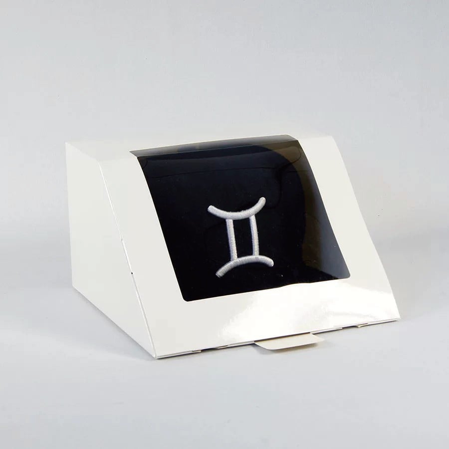 Low MOQ Cheap Bulk Custom Flat Pack Mini Rigid Folding Larger Paper Snapback Hat Box