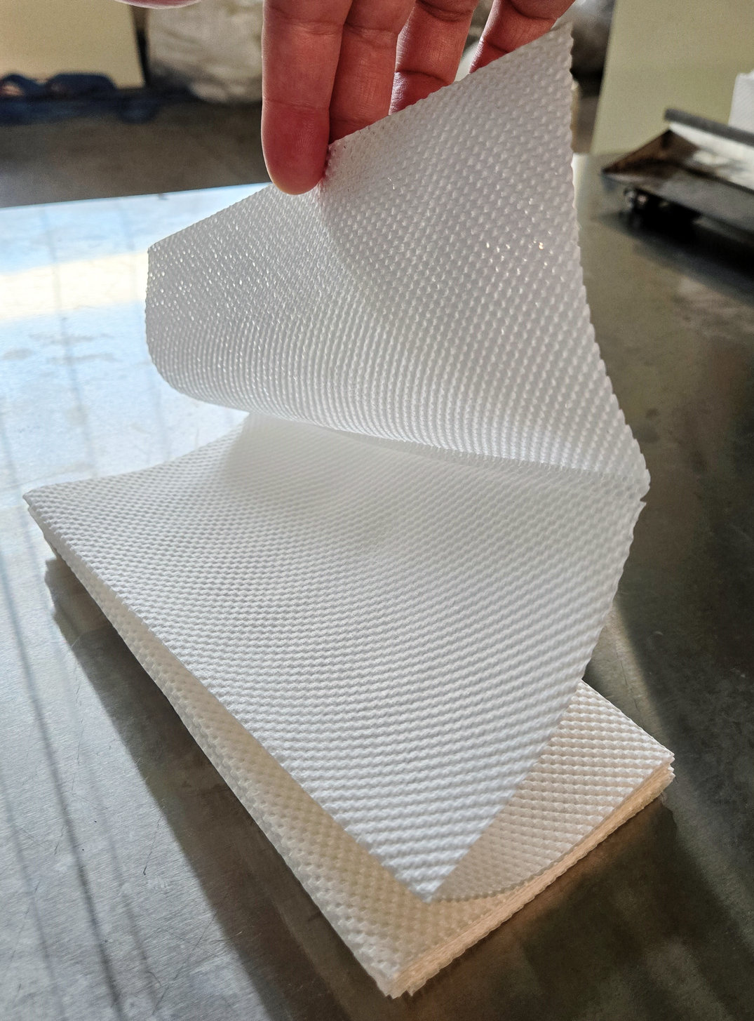 Automatic V-folded Towel paper Machine.jpg