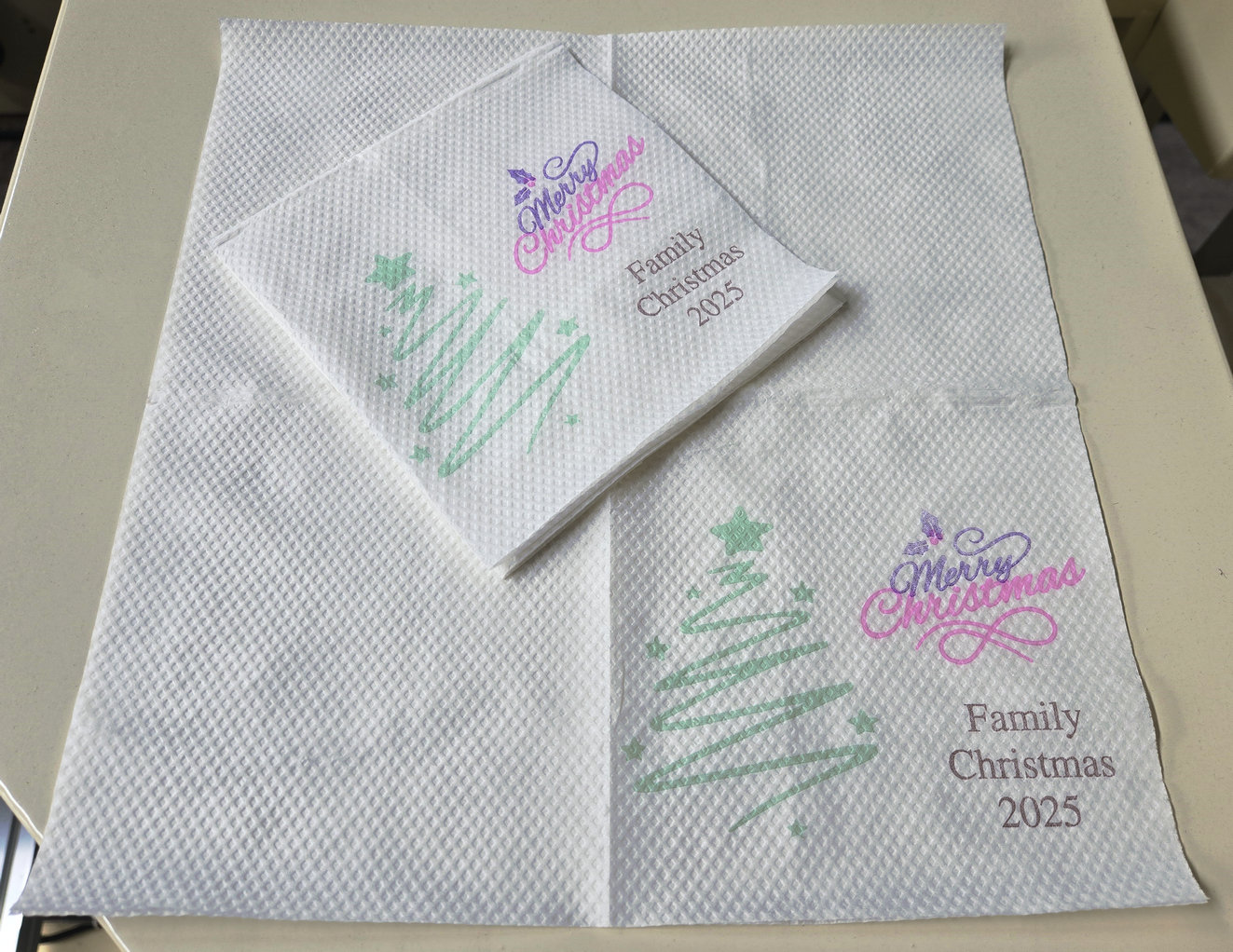 Full-automatic folding napkin paper 3.jpg