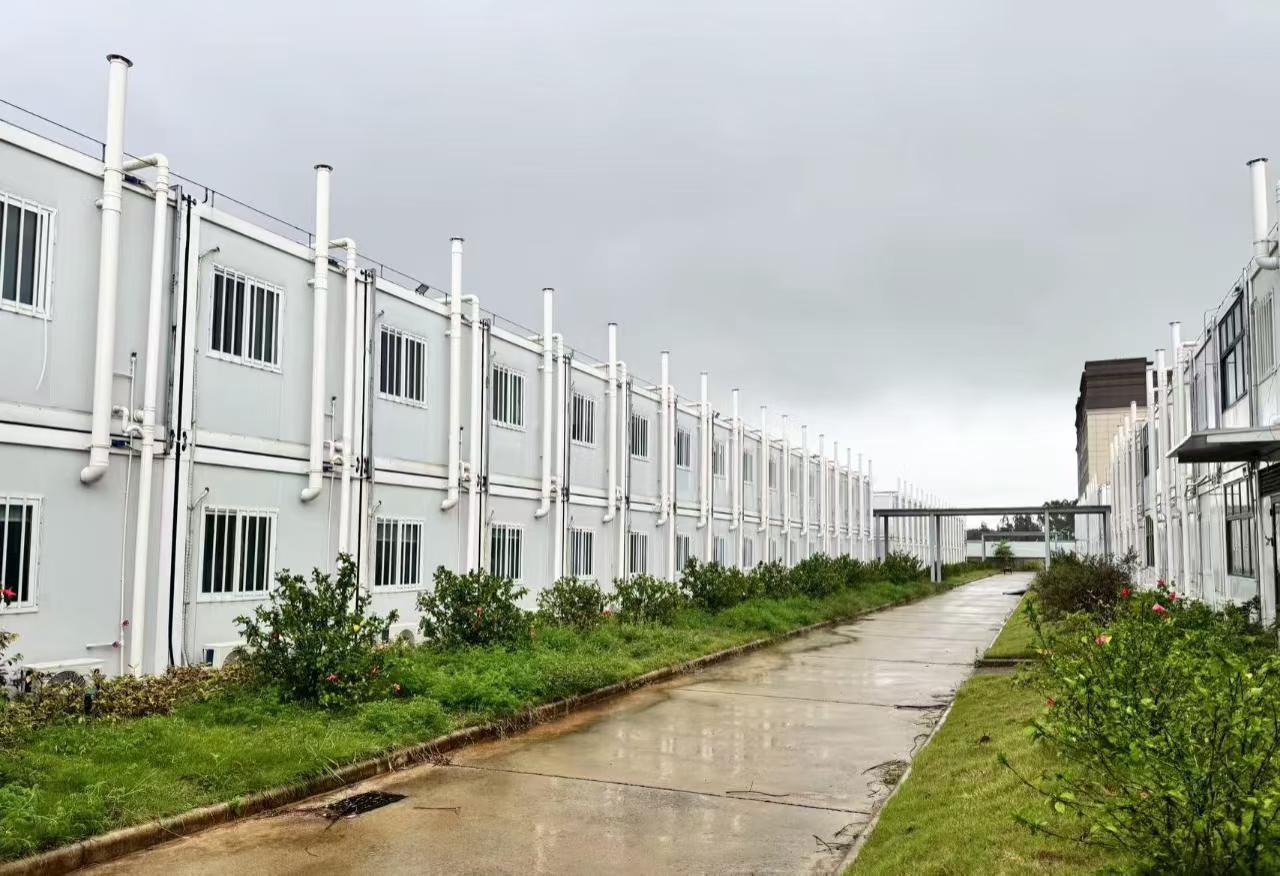 Why Emergency Flat Pack Container Shelters Are Essential for Disaster Relief