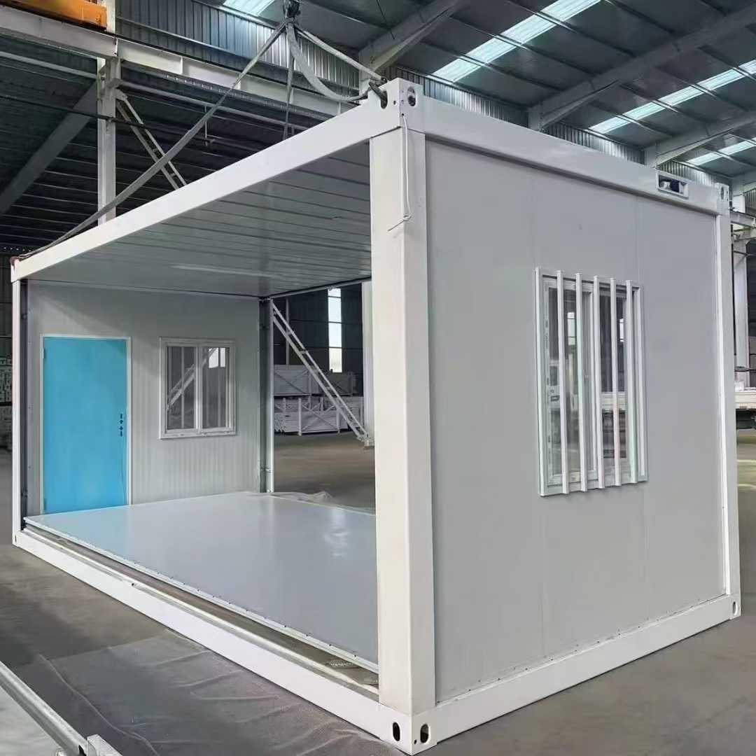 200 Sets Fast Assembly Container Houses for Workers’ Dormitory in Russia