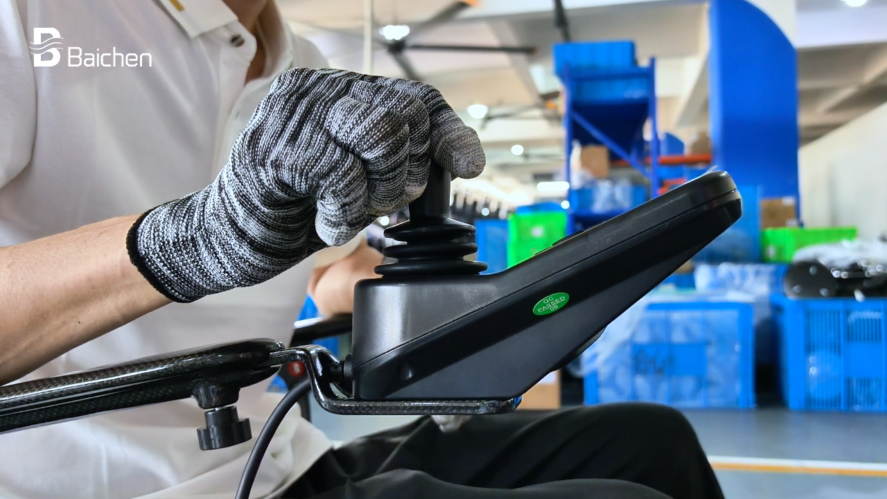 Electric wheelchair controller motor brake and battery system test.webp