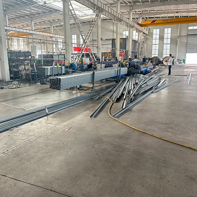 Ground-Applied C-Steel Bracket System – The Reliable Base for Large-Scale PV Farms