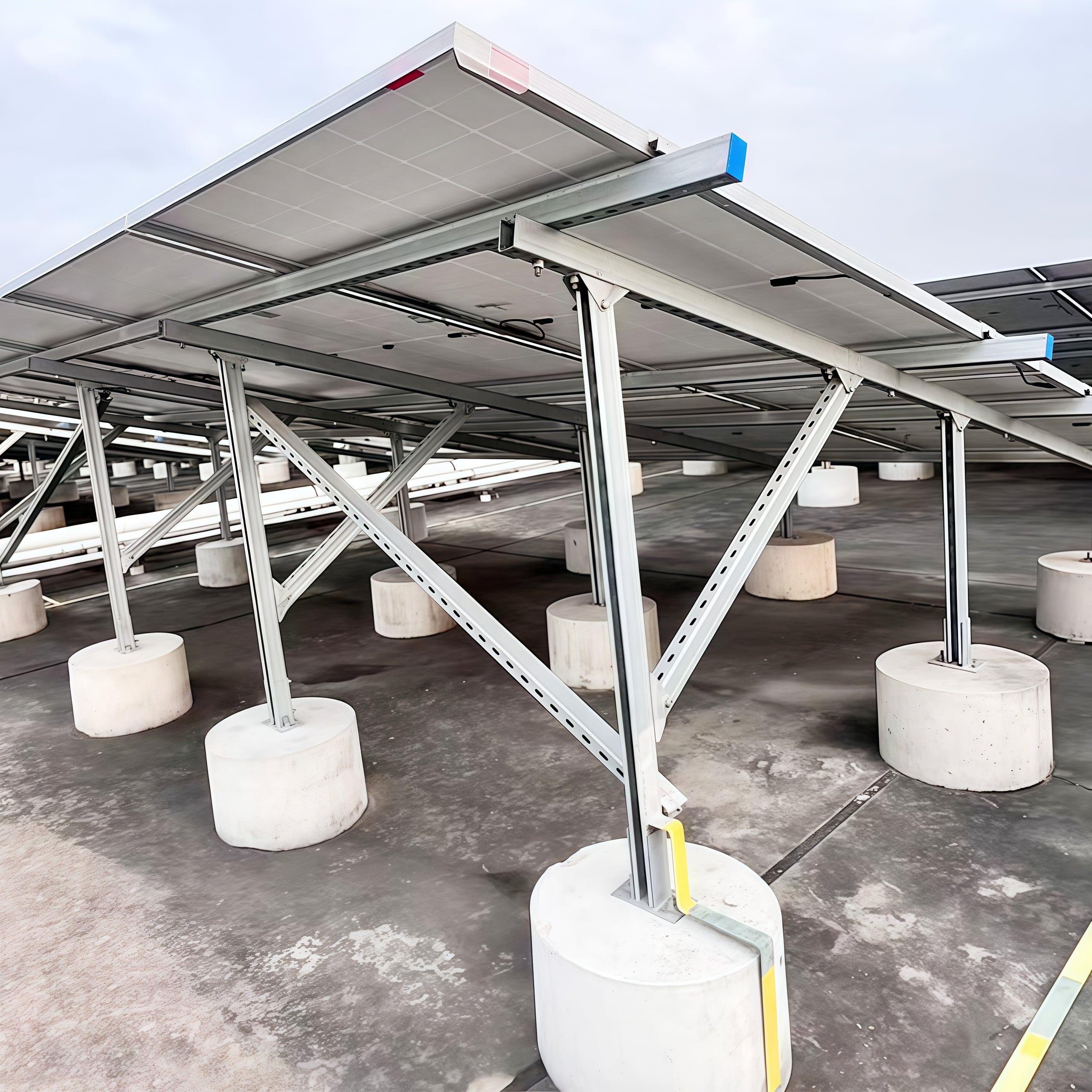 Concrete roof support