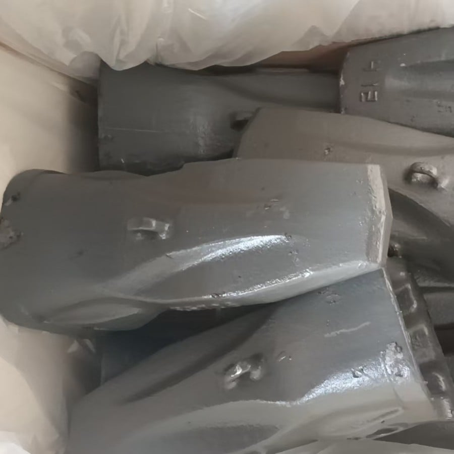 Liebherr R9100 Bucket Tooth 11102191 Z100CL Excavator Tooth