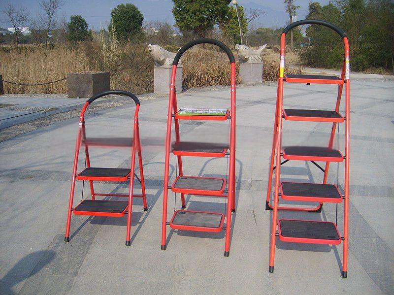 steel step ladders