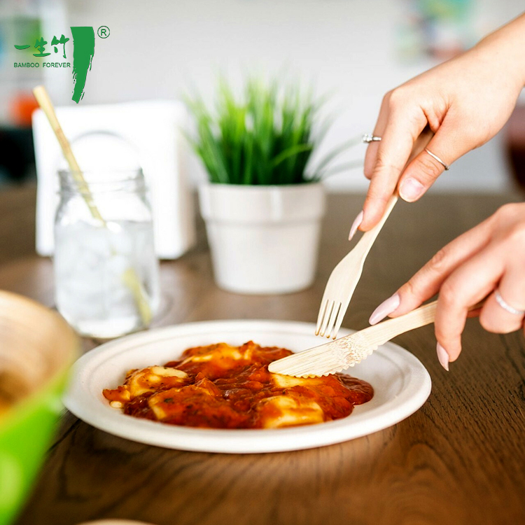 What Are the Benefits of Using Disposable Bamboo Forks and Knives for Events?